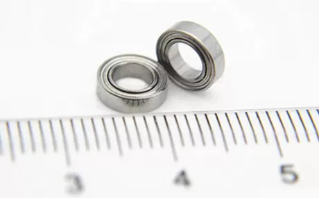 Use of tapered roller bearings
