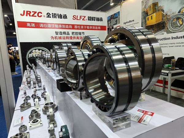 Exhibition pictures of roller bearing companies 8