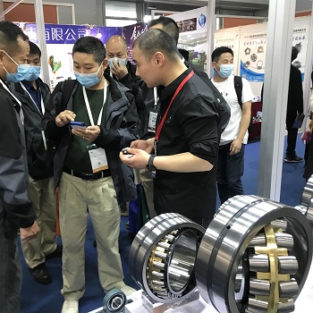 Exhibition pictures of roller bearing companies 4